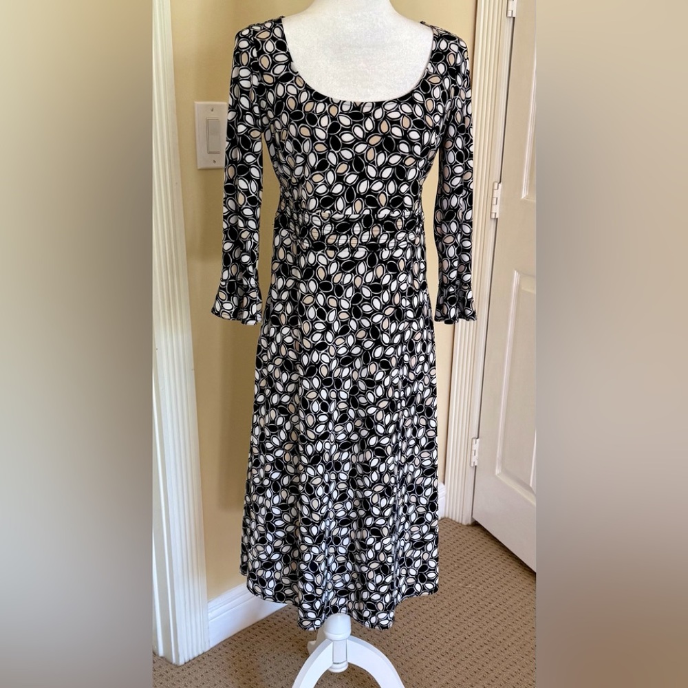 Sigrid Olsen dress, petite small, fitted waist, like new!